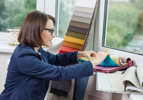 Почему стоит воспользоваться услугой дизайнера штор